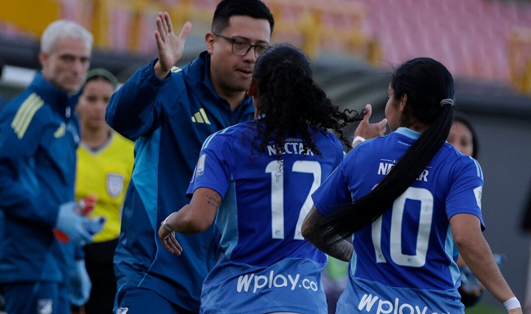 Millonarios vence a Santa Fe y se aferra a la clasificación