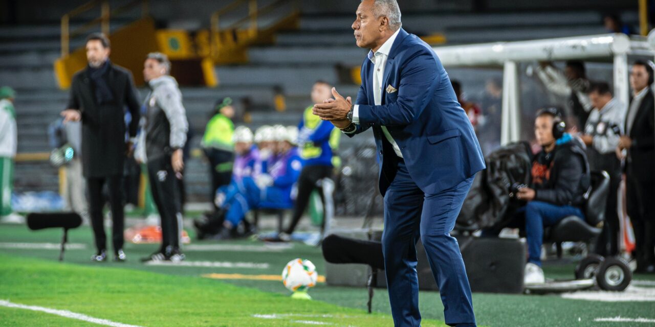 Hernán Torres: “Leo Castro es un jugador que necesitamos”